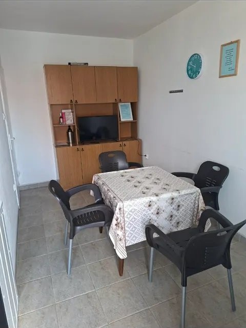 Apartman 1 — trpezarija